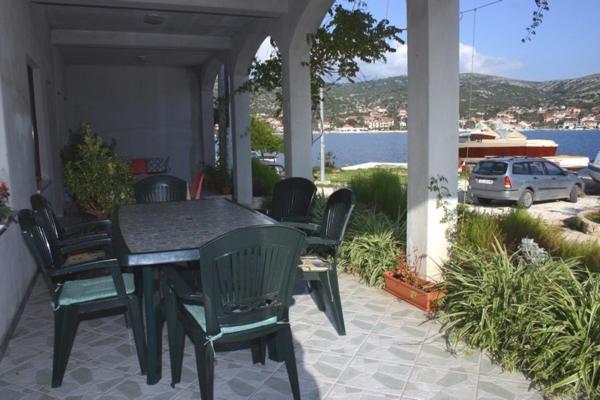 Apartments Ivan Orlic Vinišće Szoba fotó