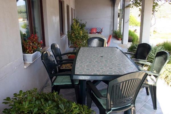 Apartments Ivan Orlic Vinišće Kültér fotó