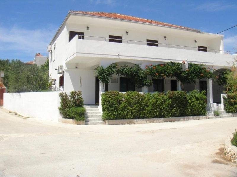 Apartments Ivan Orlic Vinišće Kültér fotó